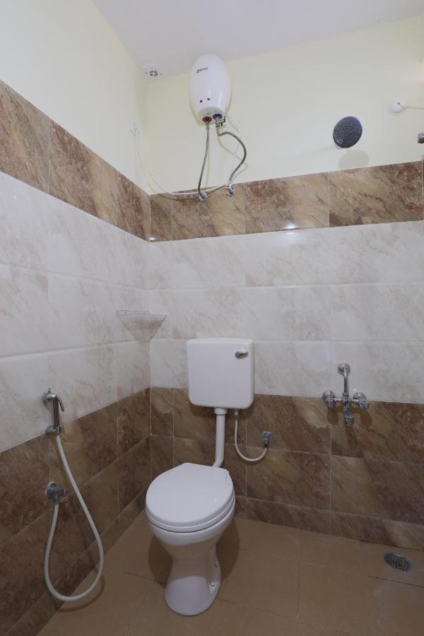 Green Tree Hotel-Near Vfs Global And Ramee Mall Chennai Luaran gambar