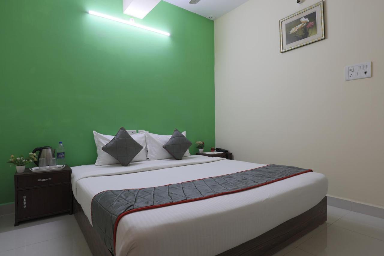 Green Tree Hotel-Near Vfs Global And Ramee Mall Chennai Luaran gambar