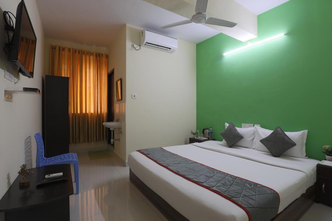 Green Tree Hotel-Near Vfs Global And Ramee Mall Chennai Luaran gambar