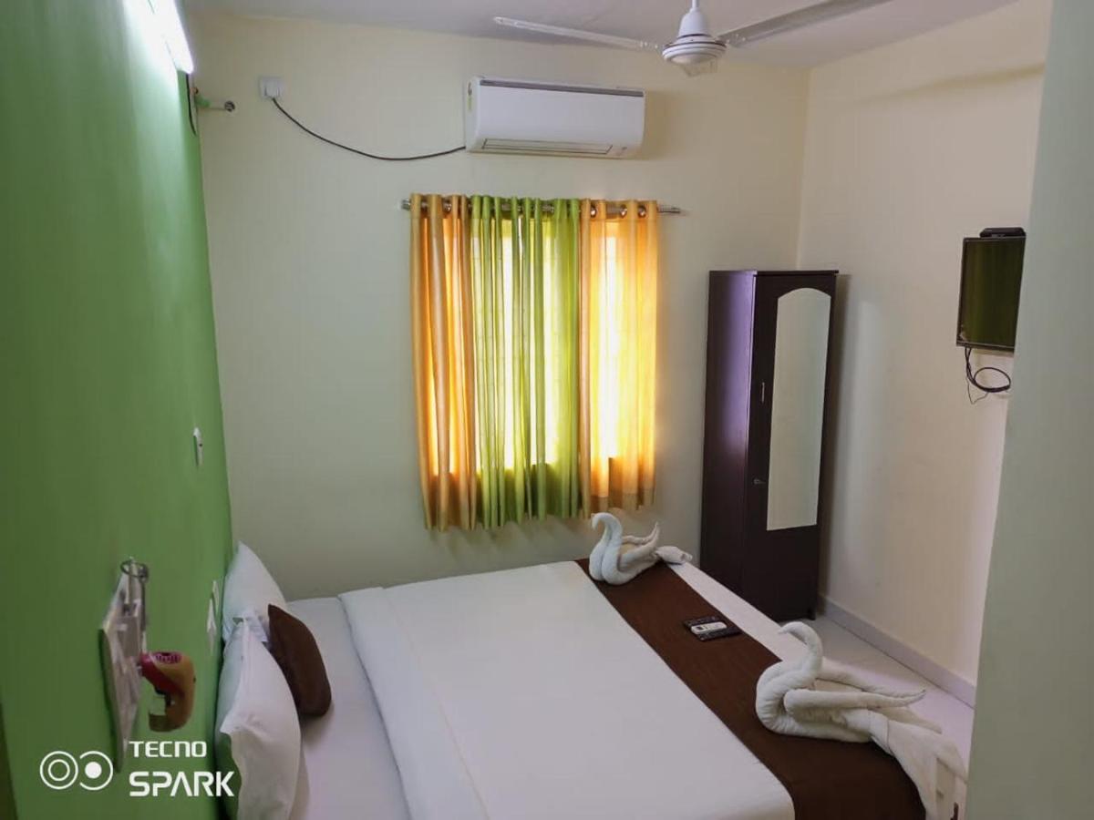 Green Tree Hotel-Near Vfs Global And Ramee Mall Chennai Luaran gambar