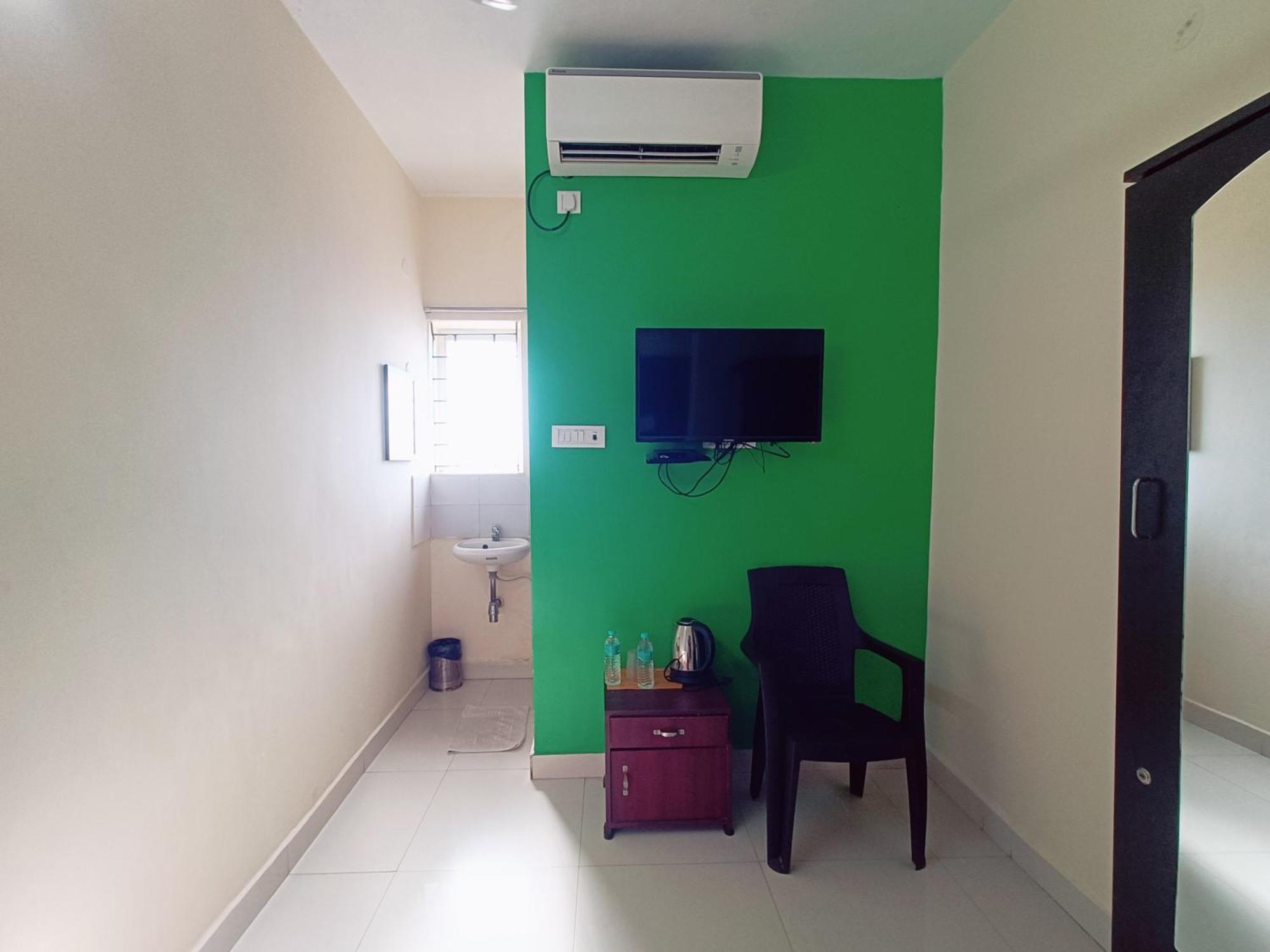 Green Tree Hotel-Near Vfs Global And Ramee Mall Chennai Luaran gambar