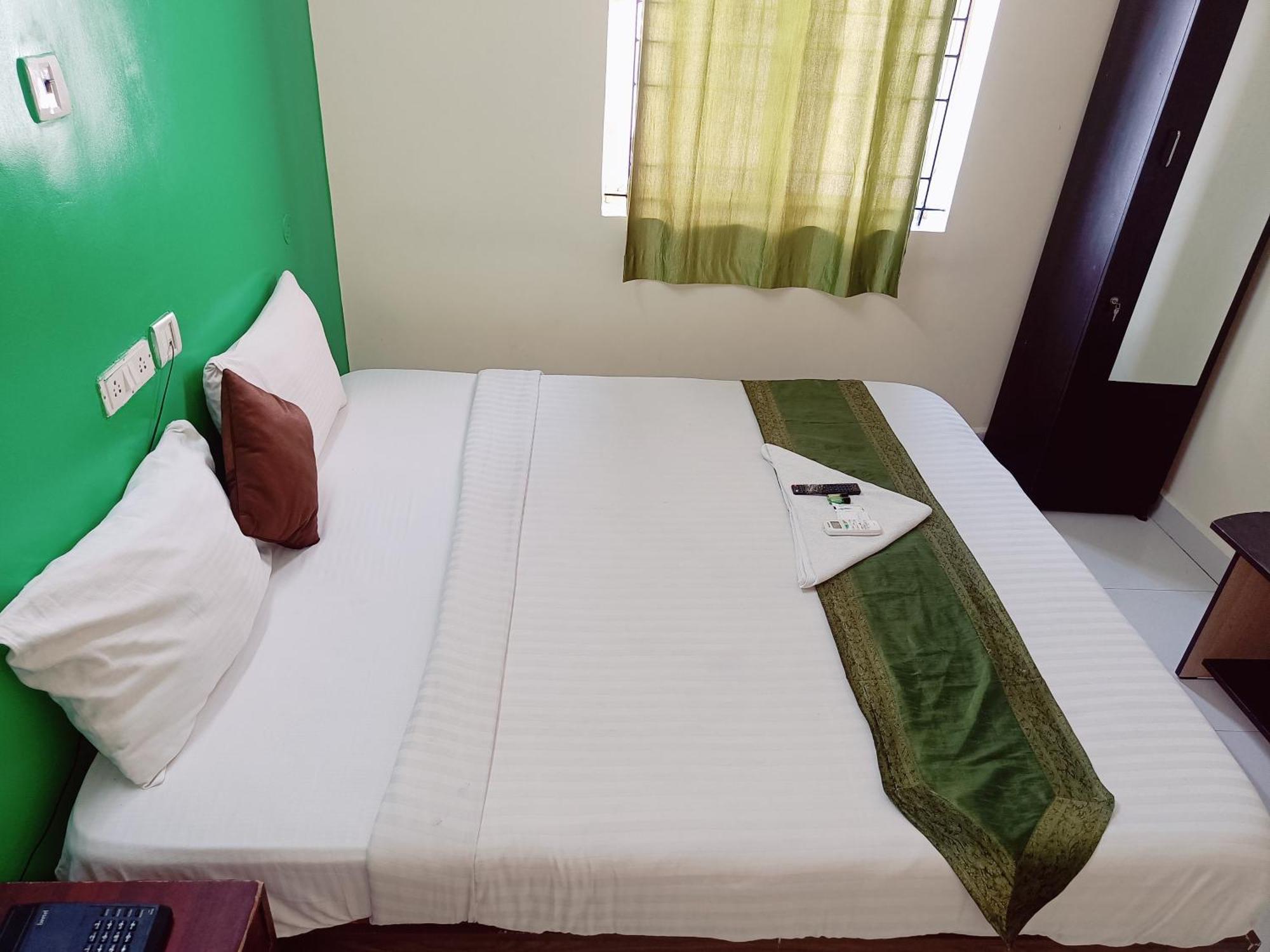 Green Tree Hotel-Near Vfs Global And Ramee Mall Chennai Luaran gambar