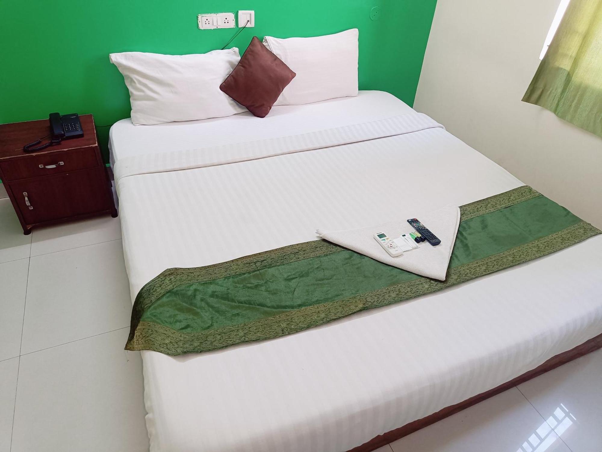 Green Tree Hotel-Near Vfs Global And Ramee Mall Chennai Luaran gambar