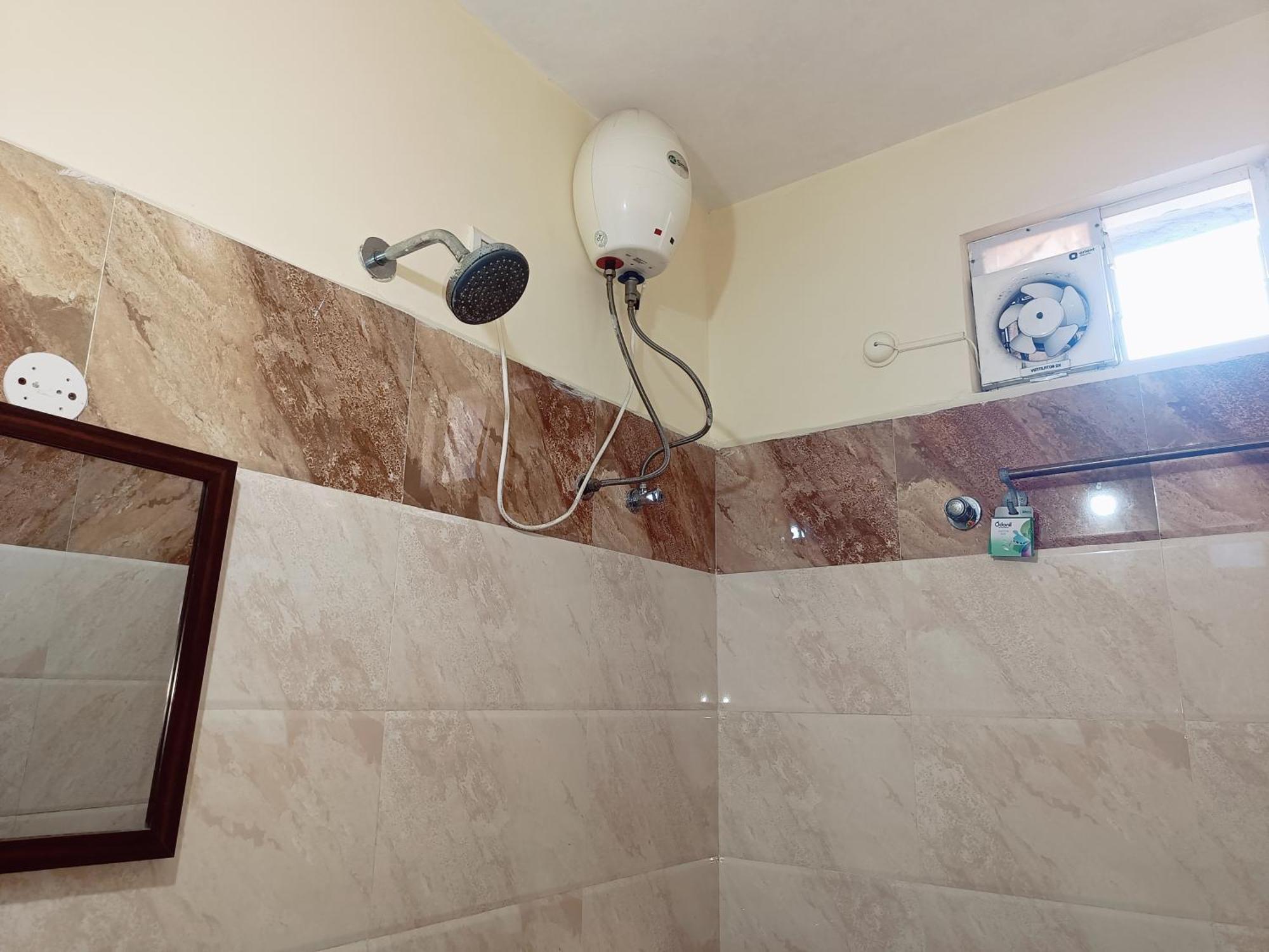 Green Tree Hotel-Near Vfs Global And Ramee Mall Chennai Luaran gambar